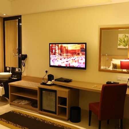 Golden Tulip Galaxy Hotel Banjarmasin Banjarmasin  Exterior foto