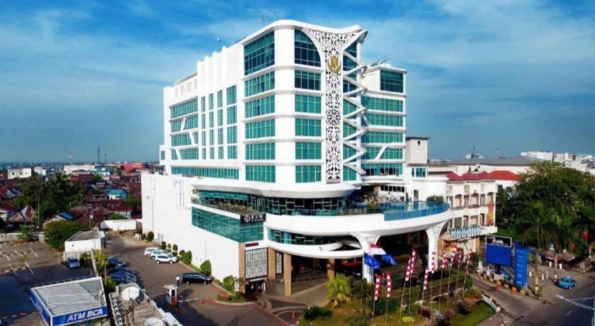 Golden Tulip Galaxy Hotel Banjarmasin Banjarmasin  Exterior foto