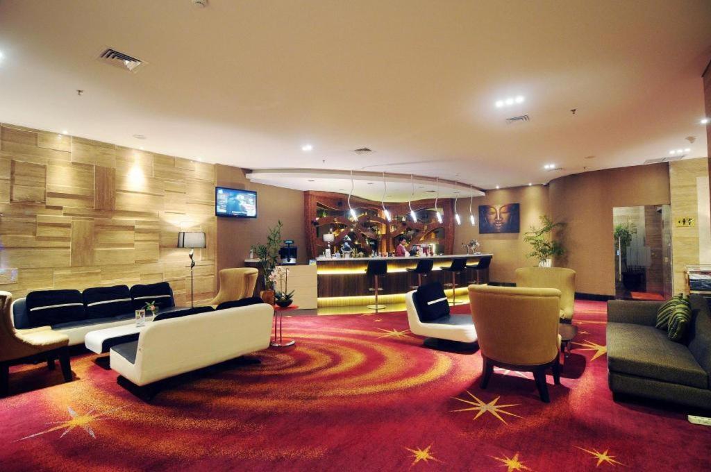 Golden Tulip Galaxy Hotel Banjarmasin Banjarmasin  Exterior foto