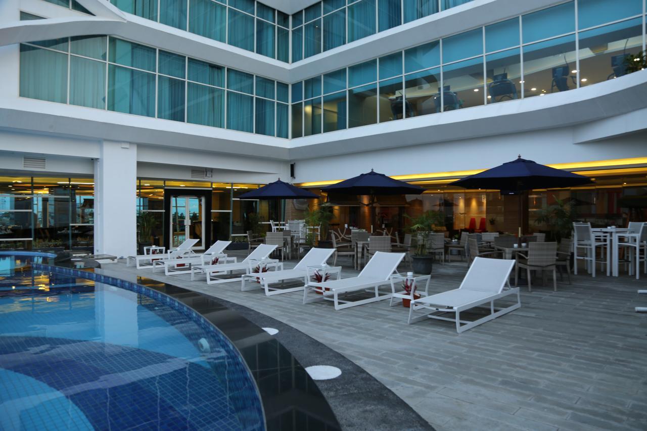 Golden Tulip Galaxy Hotel Banjarmasin Banjarmasin  Exterior foto