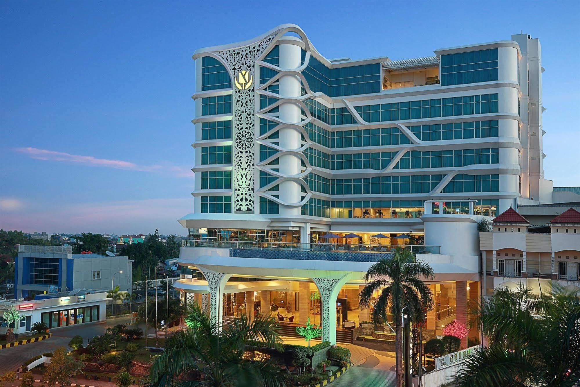 Golden Tulip Galaxy Hotel Banjarmasin Banjarmasin  Exterior foto
